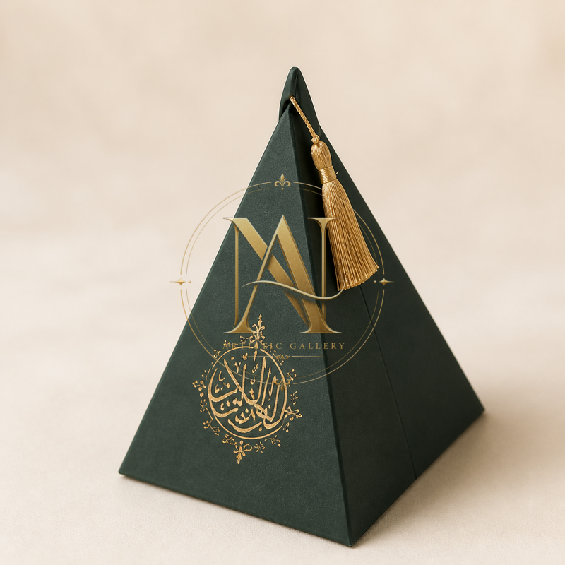Pyramid Box